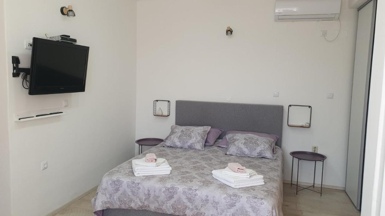 Apartments Vera Барбаріґа Екстер'єр фото